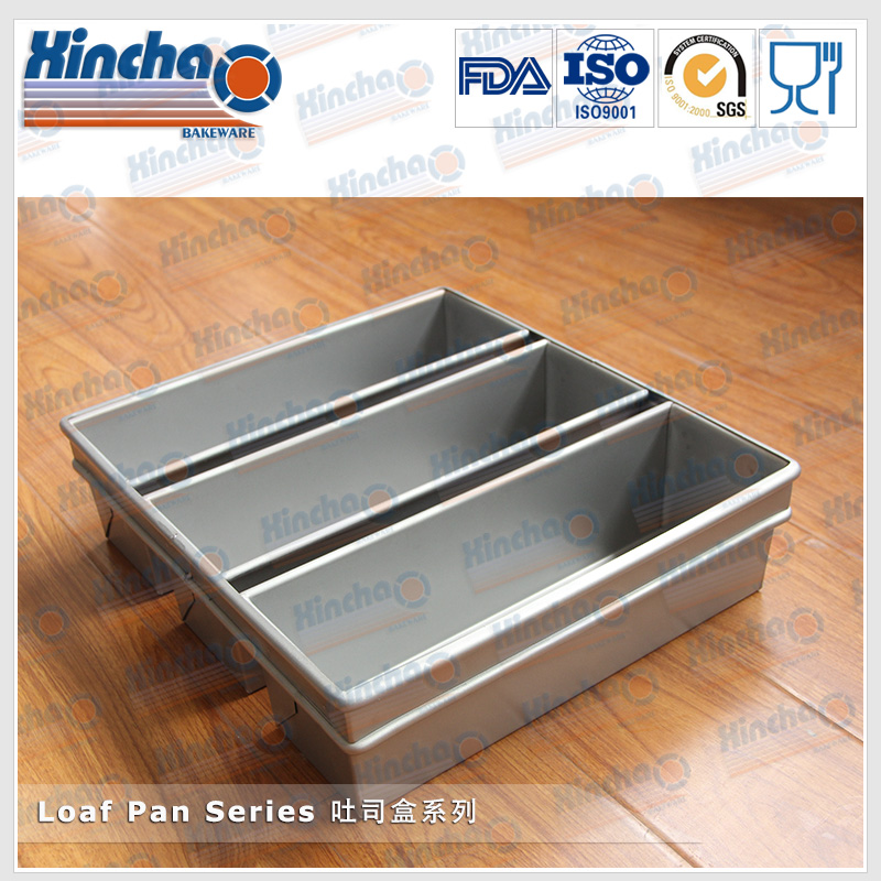 3-strap loaf pan set